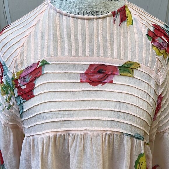 ANTHROPOLOGIE,  ONE FINE DAY SHEER FLORAL SHIRT  Size M - Picture 2 of 9